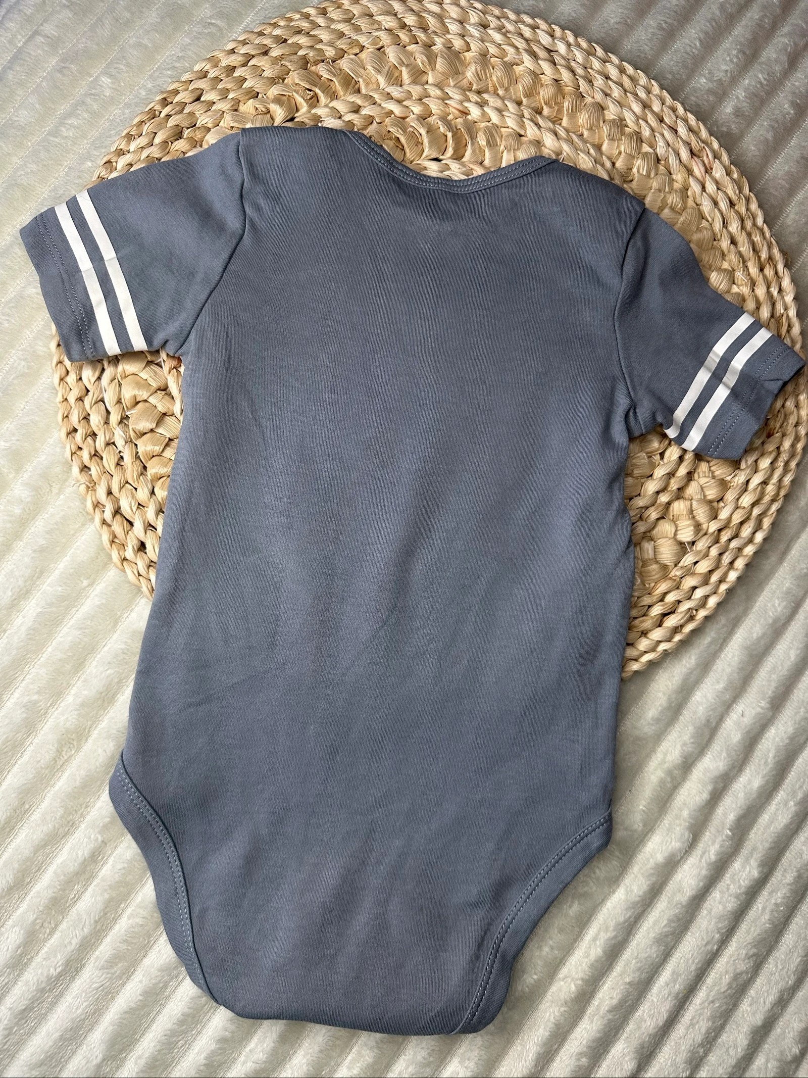 C&A blauwe korte mouwen body 9-12 maanden – photo 4